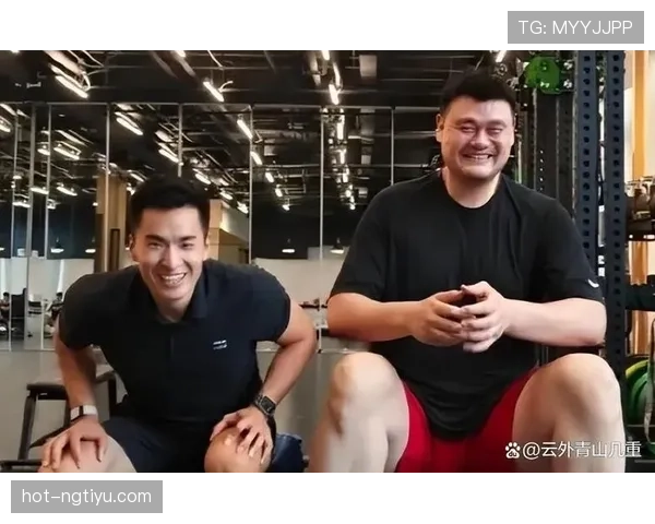 姚明退役后一顿饭的钱够我交一年房租